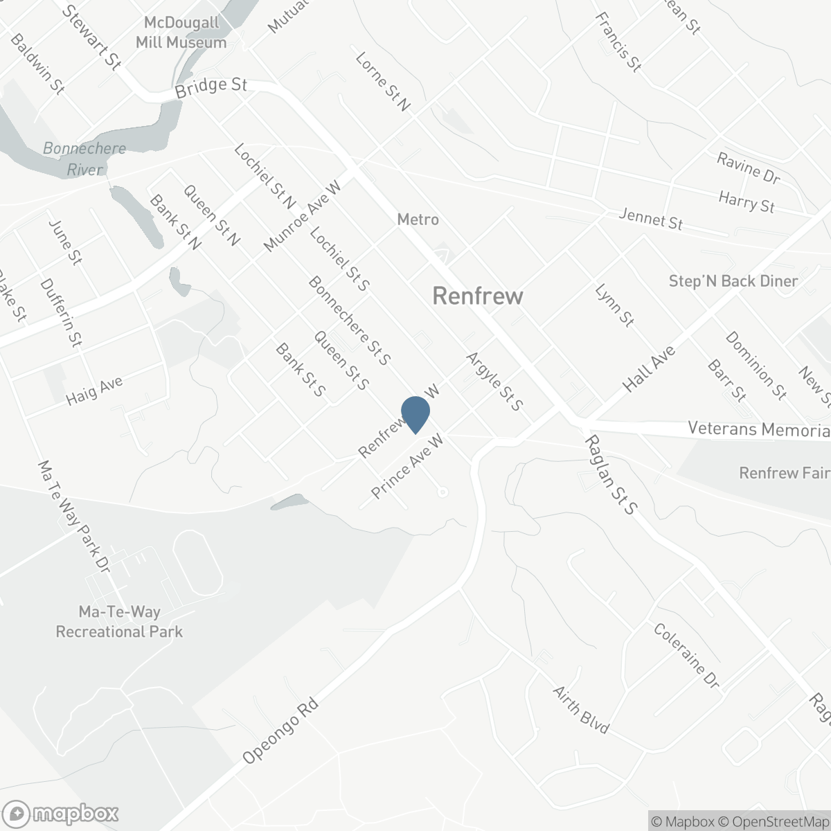 151 RENFREW AVENUE W, Renfrew, Ontario K7V 2Y4